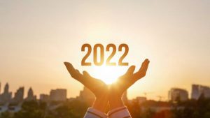2022 in hand on a sunset - Wealth Connexion image